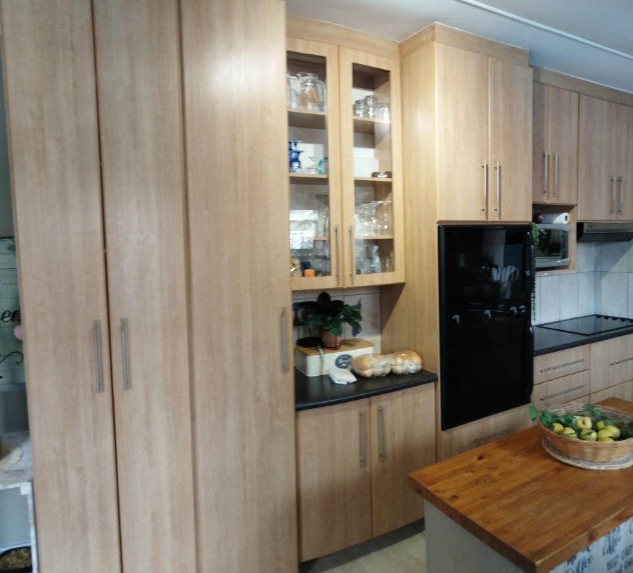 3 Bedroom Property for Sale in Strelitzia Park Eastern Cape